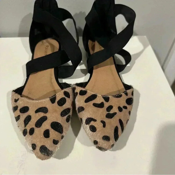 Rampage Shoes - Rampage PARYSS Leopard Flat Zip Back Women's Shoes Size 7.5